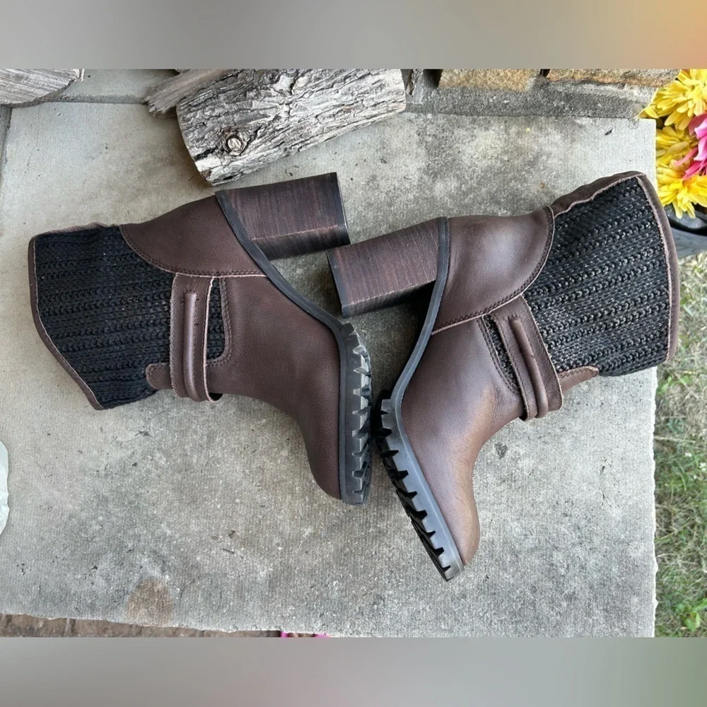 Chinese Laundry Layla‎ women’s metallic ankle two toned brown boots Sz-8.5 H